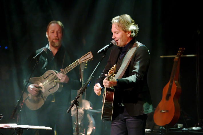 2014-02-28 - Tomas Ledin & Höga Kusten Kapellet från Folkets hus, Kramfors