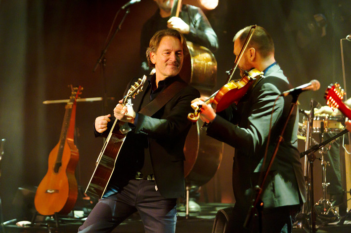 2014-02-28 - Tomas Ledin & Höga Kusten Kapellet från Folkets hus, Kramfors