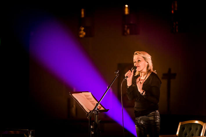 2014-03-24 - Louise Hoffsten från Tegskyrkan, Umeå