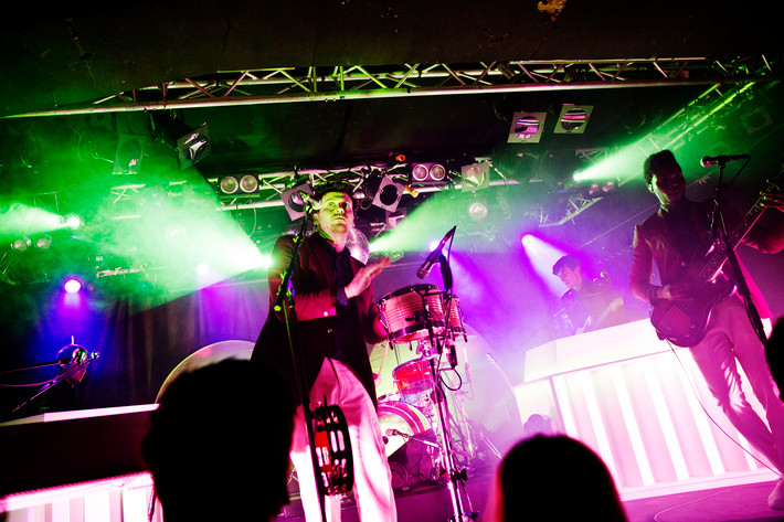 2014-04-10 - Metronomy från Debaser Strand, Stockholm