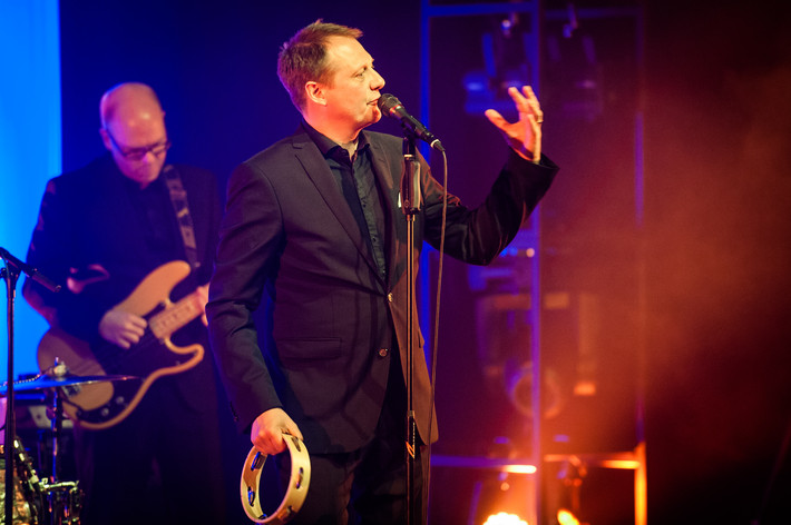 2014-05-11 - Weeping Willows från Växjö konserthus, Växjö