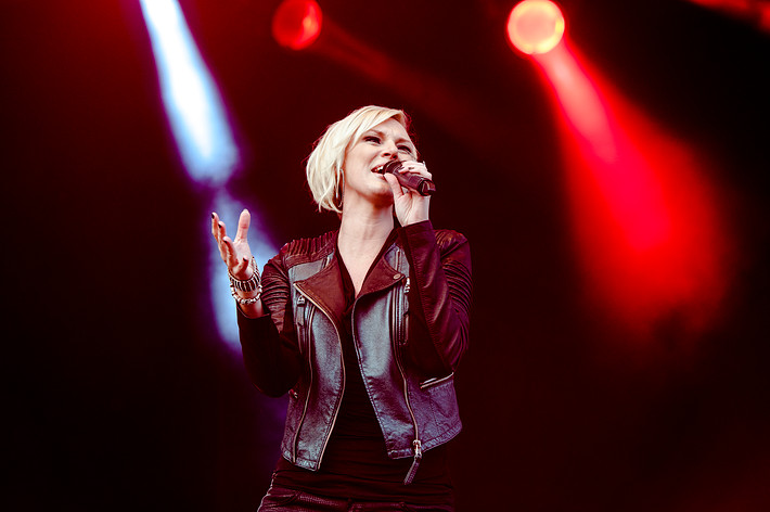 2014-05-15 - Sanna Nielsen från Gröna Lund, Stockholm