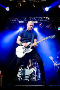 2014-05-16 - Danko Jones från Gröna Lund, Stockholm