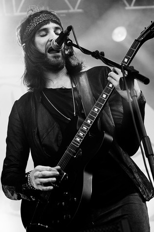 2012-06-15 - Kasabian från Hultsfredsfestivalen, Hultsfred