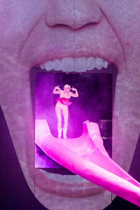 2014-05-30 - Miley Cyrus från Globen, Stockholm