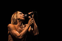 2010-05-02 - Iggy & The Stooges från Hammersmith Apollo, London