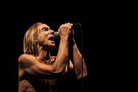 2010-05-02 - Iggy & The Stooges från Hammersmith Apollo, London