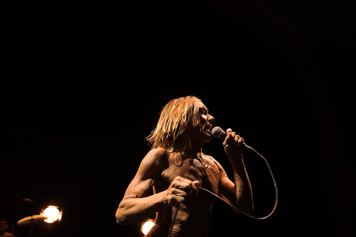 2010-05-02 - Iggy & The Stooges från Hammersmith Apollo, London