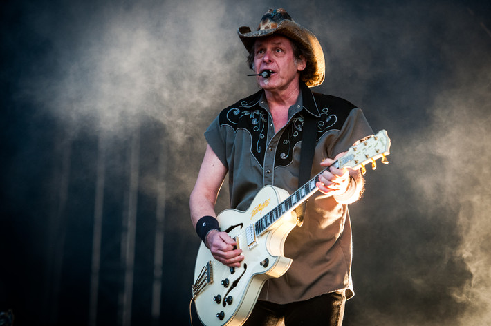 2014-06-07 - Ted Nugent från Sweden Rock Festival, Sölvesborg