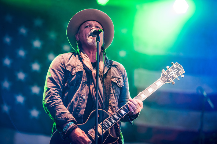 2014-06-07 - Ted Nugent från Sweden Rock Festival, Sölvesborg