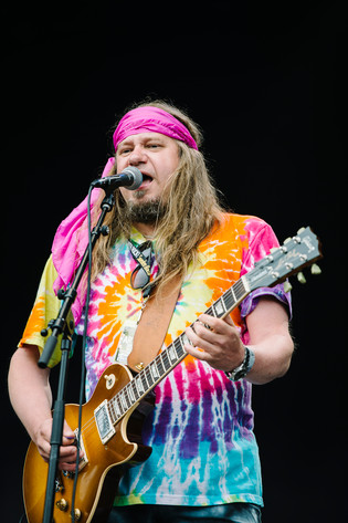 2014-06-04 - Eddie Meduza Lever från Sweden Rock Festival, Sölvesborg