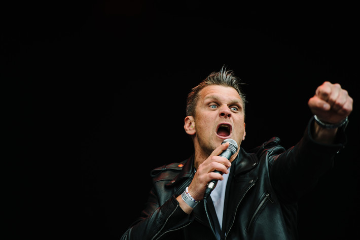 2014-06-04 - Eddie Meduza Lever från Sweden Rock Festival, Sölvesborg