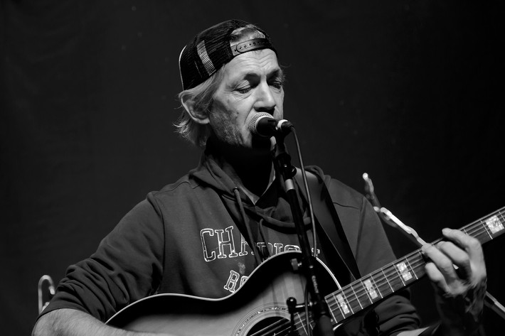 2014-06-22 - Doug Seegers från Guitars, Umeå