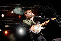2014-06-26 - Bombay Bicycle Club från Bråvalla, Norrköping