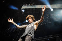 2014-06-26 - Bring Me The Horizon från Bråvalla, Norrköping