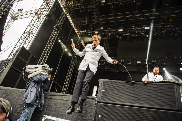 2014-06-27 - The Hives från Bråvalla, Norrköping
