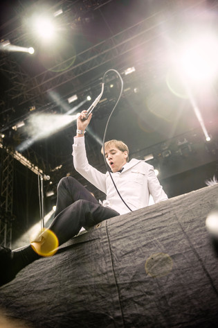 2014-06-27 - The Hives från Bråvalla, Norrköping