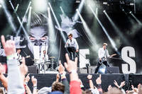 2014-06-27 - The Hives från Bråvalla, Norrköping