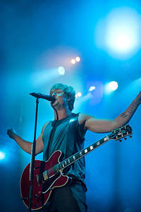 2014-06-28 - Sunrise Avenue från PostFinance Arena, Bern