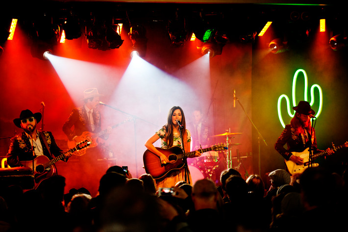 2014-07-01 - Kacey Musgraves från Gröna Lund, Stockholm