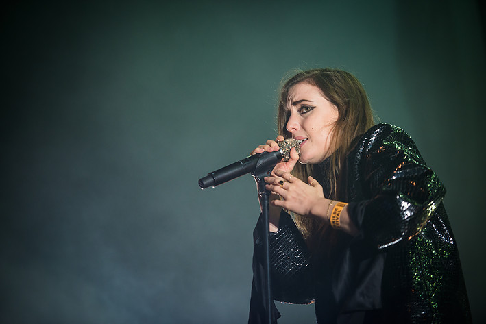 2014-07-03 - Lykke Li från Roskildefestivalen, Roskilde