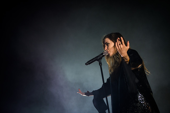 2014-07-03 - Lykke Li från Roskildefestivalen, Roskilde