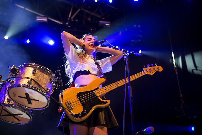 2014-07-04 - Haim från Roskildefestivalen, Roskilde