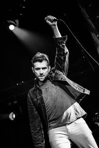 2014-07-04 - Damon Albarn från Roskildefestivalen, Roskilde