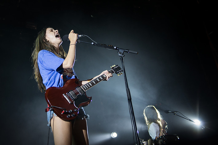 2014-07-04 - Haim från Roskildefestivalen, Roskilde