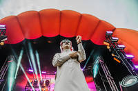 2014-07-05 - Omar Souleyman från Roskildefestivalen, Roskilde