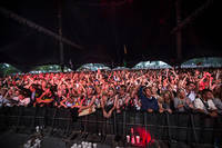 2014-07-05 - Icona Pop från Roskildefestivalen, Roskilde