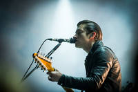 2014-07-05 - Arctic Monkeys från Roskildefestivalen, Roskilde