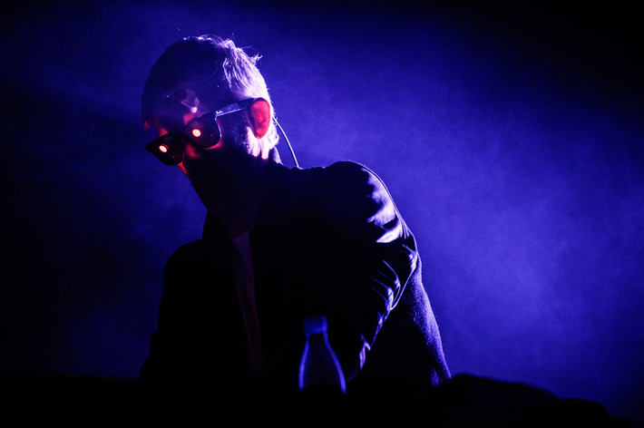 2014-07-04 - Kavinsky från Roskildefestivalen, Roskilde