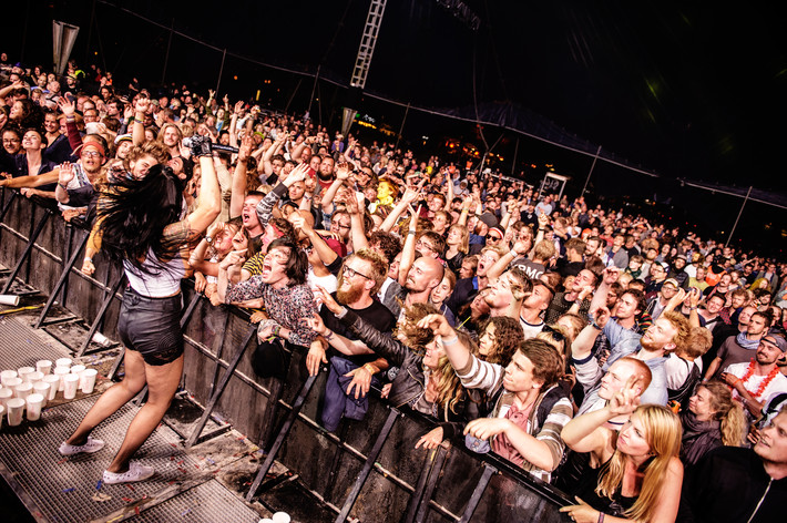 2014-07-05 - Sleigh Bells från Roskildefestivalen, Roskilde