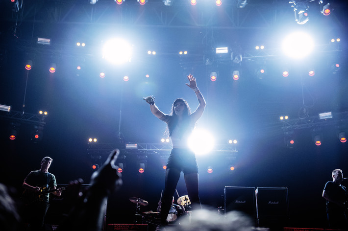 2014-07-05 - Sleigh Bells från Roskildefestivalen, Roskilde