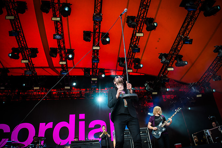 2014-07-06 - Kasabian från Roskildefestivalen, Roskilde