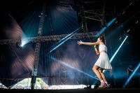 2014-07-06 - MØ från Roskildefestivalen, Roskilde
