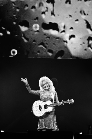 2014-07-11 - Dolly Parton från Globen, Stockholm