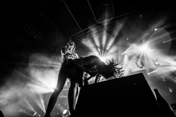 2014-07-12 - Icona Pop från Siesta!, Hässleholm