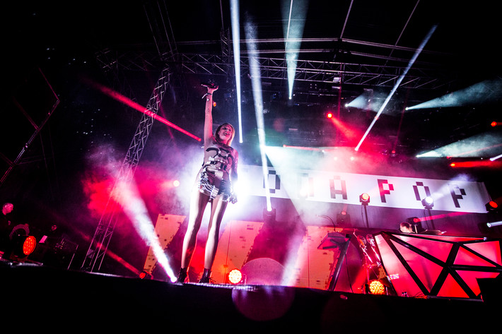 2014-07-12 - Icona Pop från Siesta!, Hässleholm