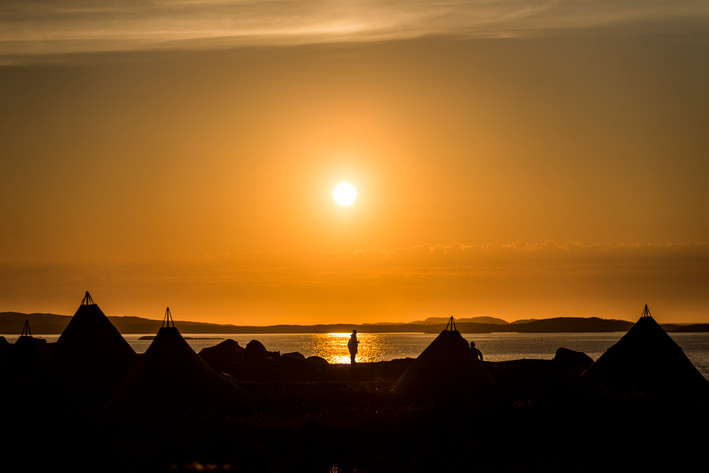 2014-07-12 - Områdesbilder från Trænafestivalen, Træna