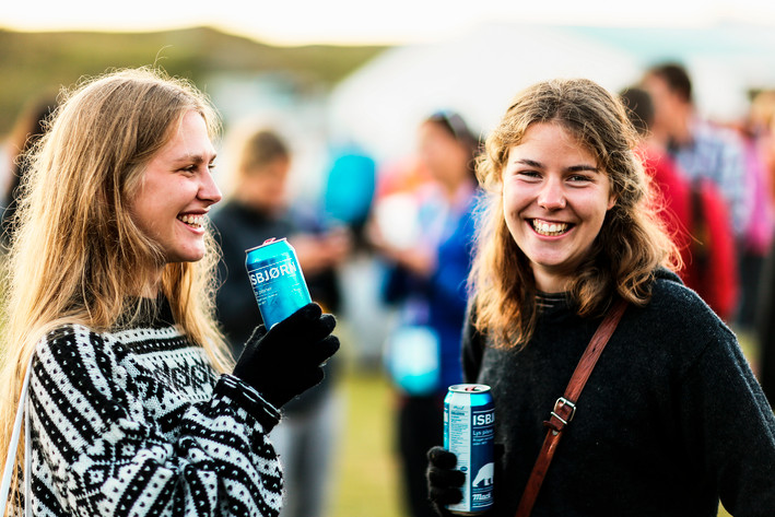 2014-07-12 - Områdesbilder från Trænafestivalen, Træna