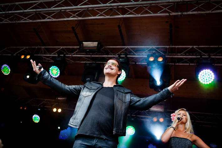2014-07-23 - Gunther & the Sunshine Girls  från Emmabodafestivalen, Emmaboda