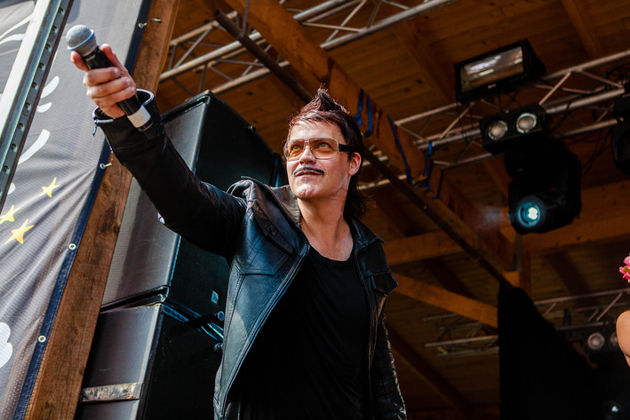 2014-07-23 - Gunther & the Sunshine Girls  från Emmabodafestivalen, Emmaboda