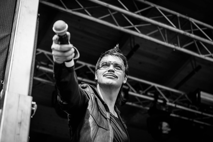 2014-07-23 - Gunther & the Sunshine Girls  från Emmabodafestivalen, Emmaboda
