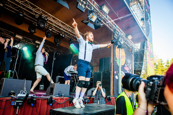 2014-07-24 - FM Belfast från Emmabodafestivalen, Emmaboda
