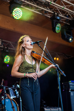 2014-07-25 - Billie the Vision & the Dancers från Emmabodafestivalen, Emmaboda