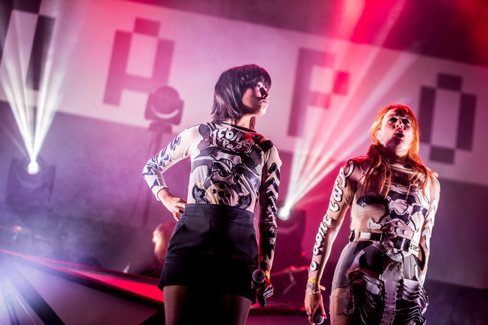 2014-07-31 - Icona Pop från Storsjöyran, Östersund