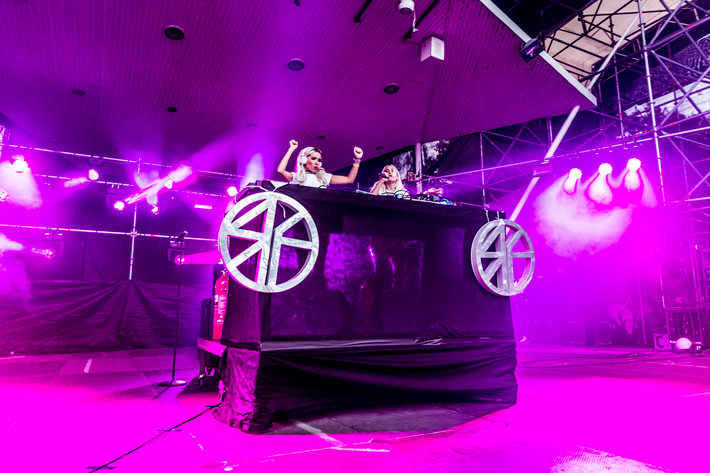 2014-08-02 - Rebecca & Fiona från Storsjöyran, Östersund