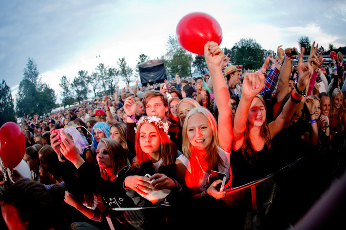 2014-08-02 - Rebecca & Fiona från Storsjöyran, Östersund